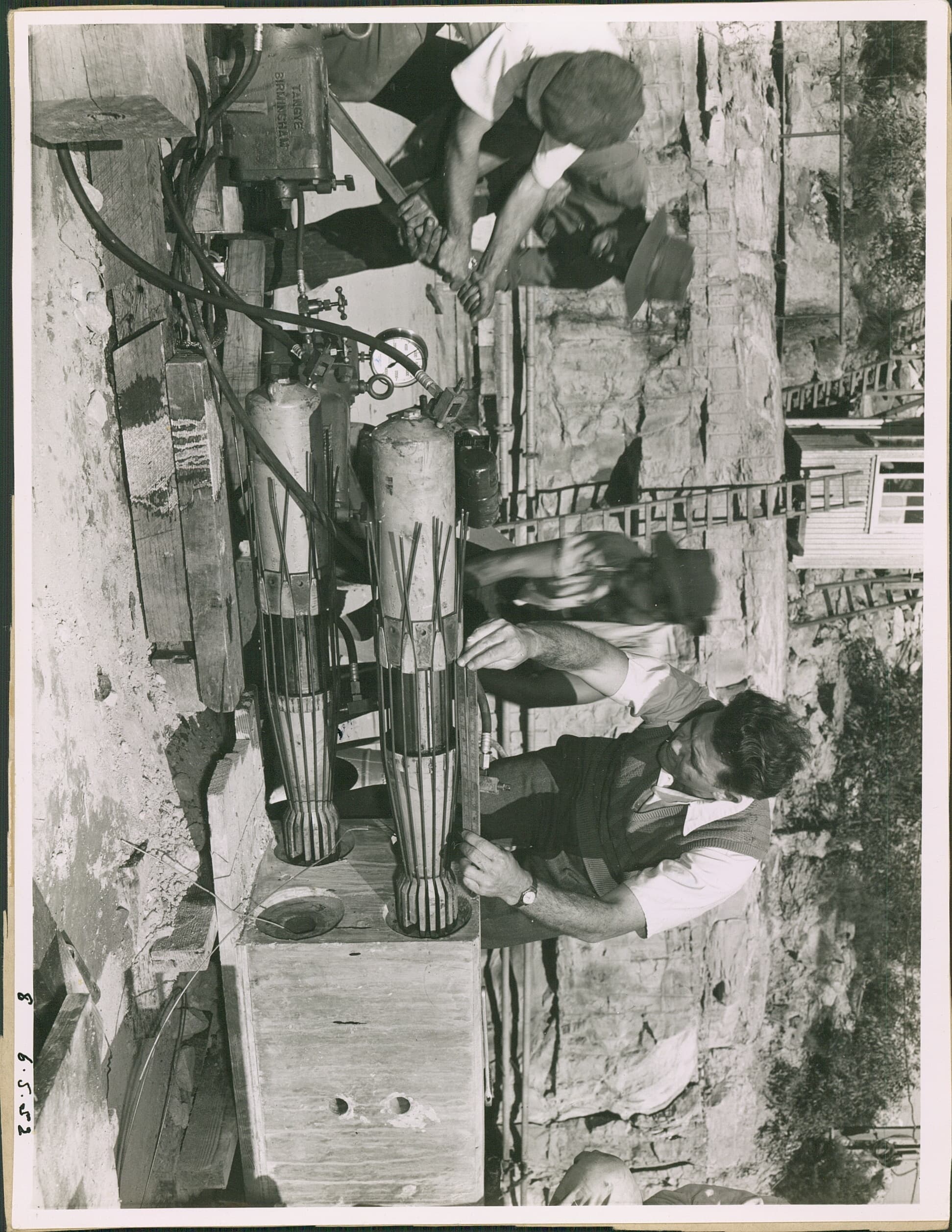 Workers at Warragamba Dam construction site